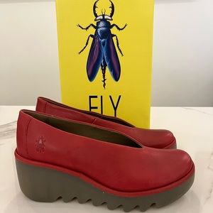 FLY LONDON BESO WEDGE NWT